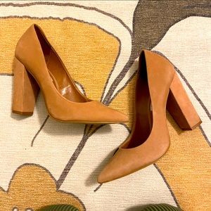 Steve Madden Nude Heels